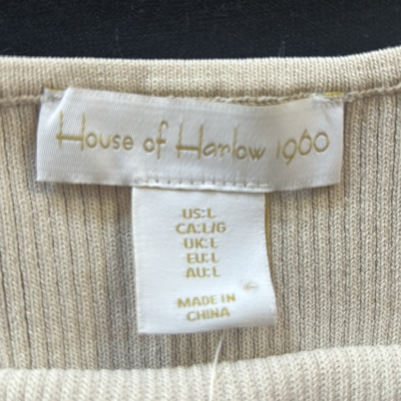 House of Harlow | L | pearl strap spaghetti ribbed cream tank top NWOT - Picture 8 of 8